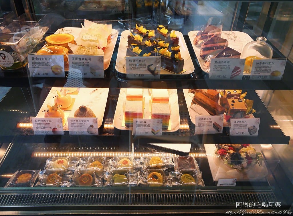 【台北車站美食】Moni咖哩中山旗艦店,提供早午餐、正餐、下午茶,網美必吃的中山區咖哩與甜點! - 第20張圖 13