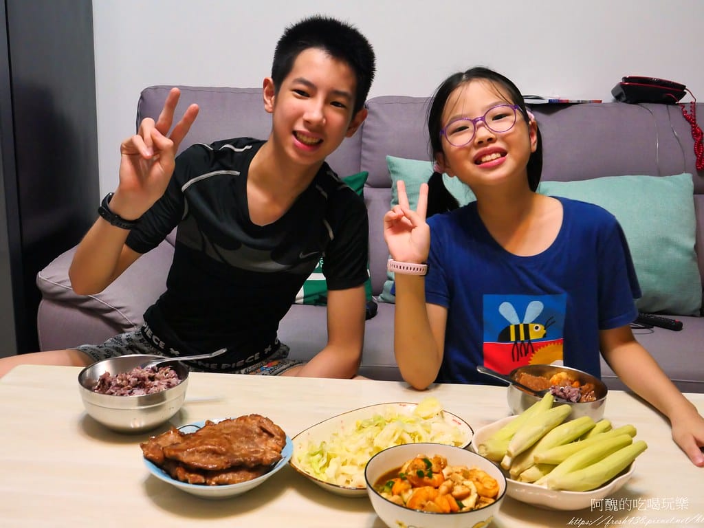 蝦仁豆腐,簡單兩種食材,變出超級下飯的懶人料理。 - 第15張圖 P1015305