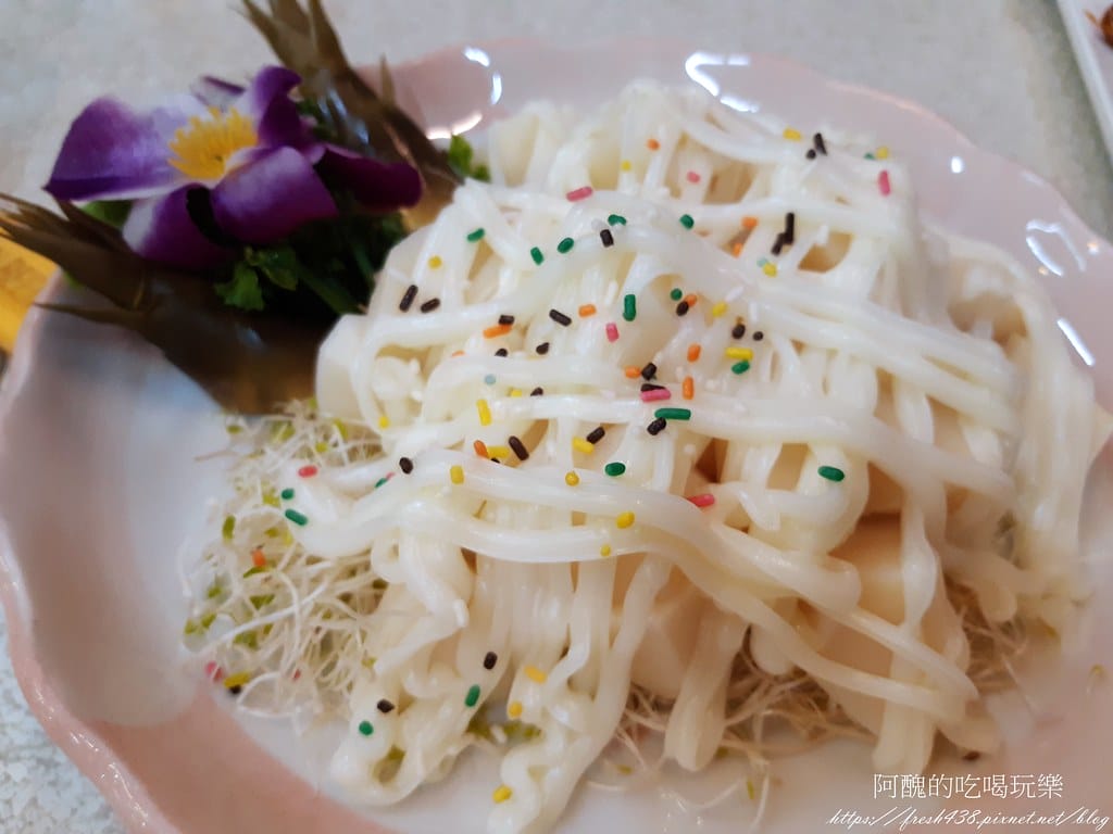 【樹林美食】品鮮平價熱炒,必點桶仔雞,平價快炒,聚餐的好去處。 - 第23張圖 17