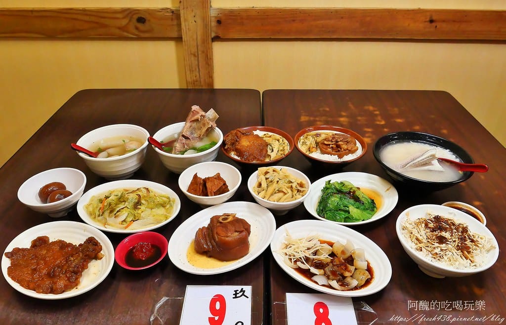 【台北美食】阿鴻知高飯鱸魚湯,24小時營業,萬華必喝鱸魚湯、知高飯。 - 第43張圖 26