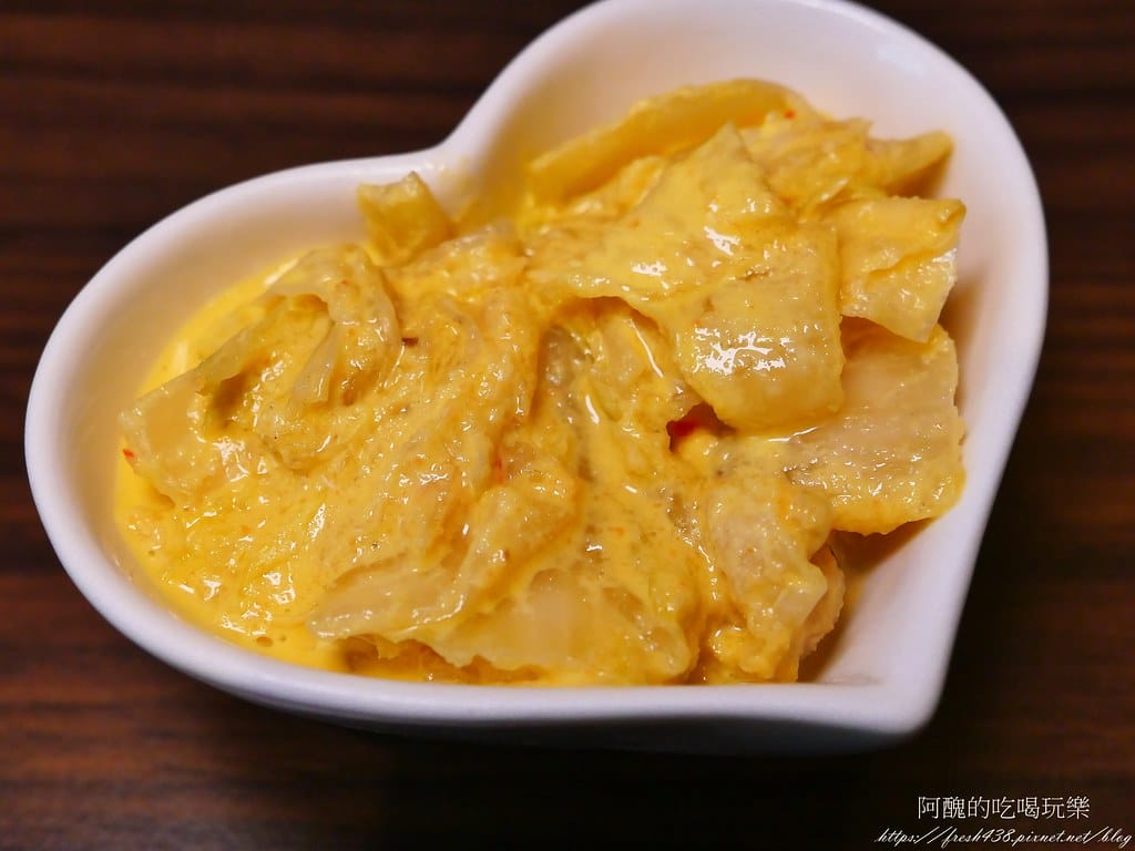 【台北美食】新丼,捷運中山站日式料理,起司牽絲到無法自拔,味噌湯、白飯、高麗菜絲免費吃到飽。 - 第48張圖 17
