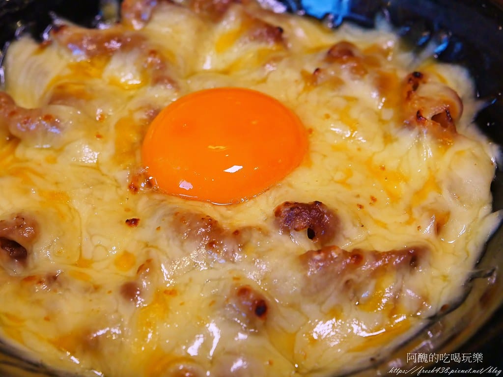 【台北美食】新丼,捷運中山站日式料理,起司牽絲到無法自拔,味噌湯、白飯、高麗菜絲免費吃到飽。 - 第17張圖 5-2