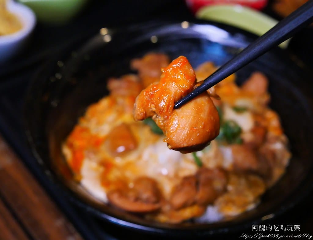 【台北美食】新丼,捷運中山站日式料理,起司牽絲到無法自拔,味噌湯、白飯、高麗菜絲免費吃到飽。 - 第26張圖 6-1
