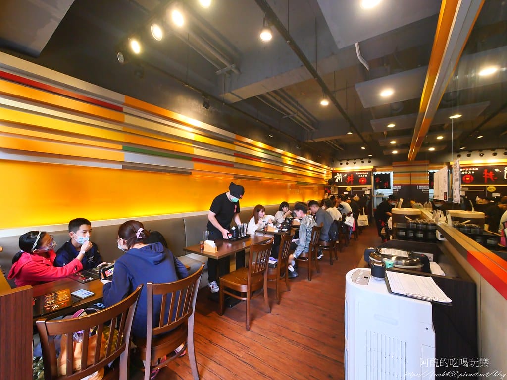 【台北美食】新丼,捷運中山站日式料理,起司牽絲到無法自拔,味噌湯、白飯、高麗菜絲免費吃到飽。 - 第7張圖 3