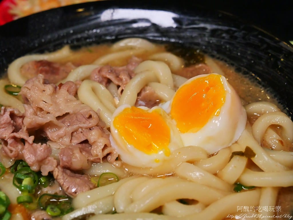 【台北美食】新丼,捷運中山站日式料理,起司牽絲到無法自拔,味噌湯、白飯、高麗菜絲免費吃到飽。 - 第36張圖 9-6