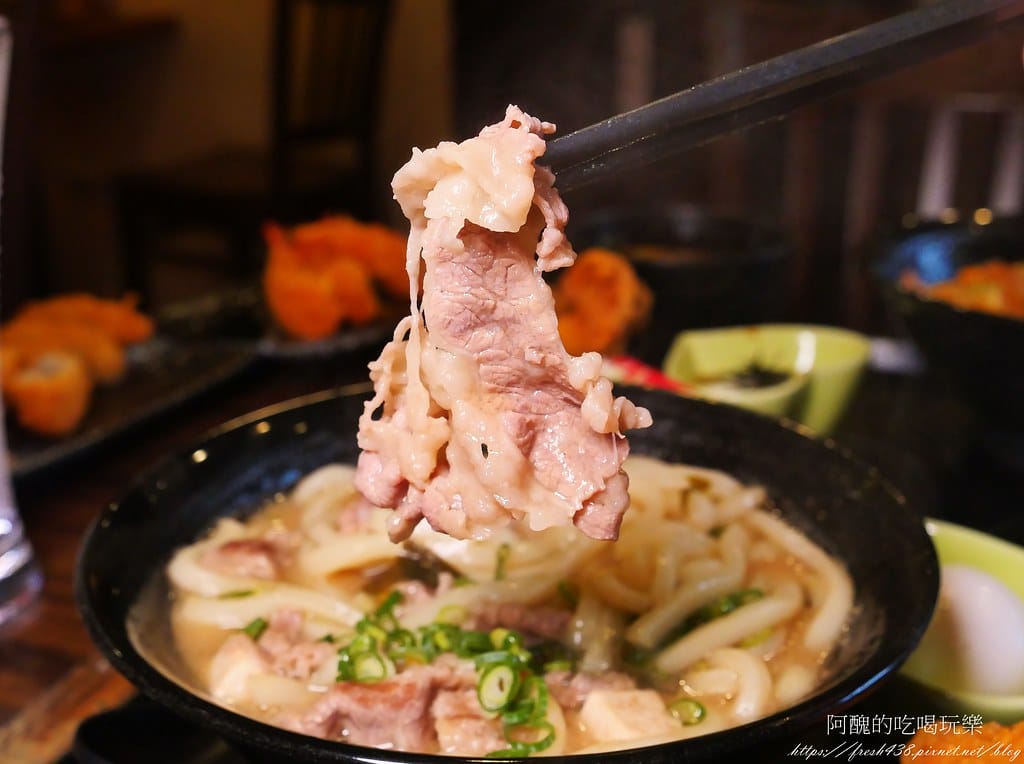 【台北美食】新丼,捷運中山站日式料理,起司牽絲到無法自拔,味噌湯、白飯、高麗菜絲免費吃到飽。 - 第32張圖 9-2