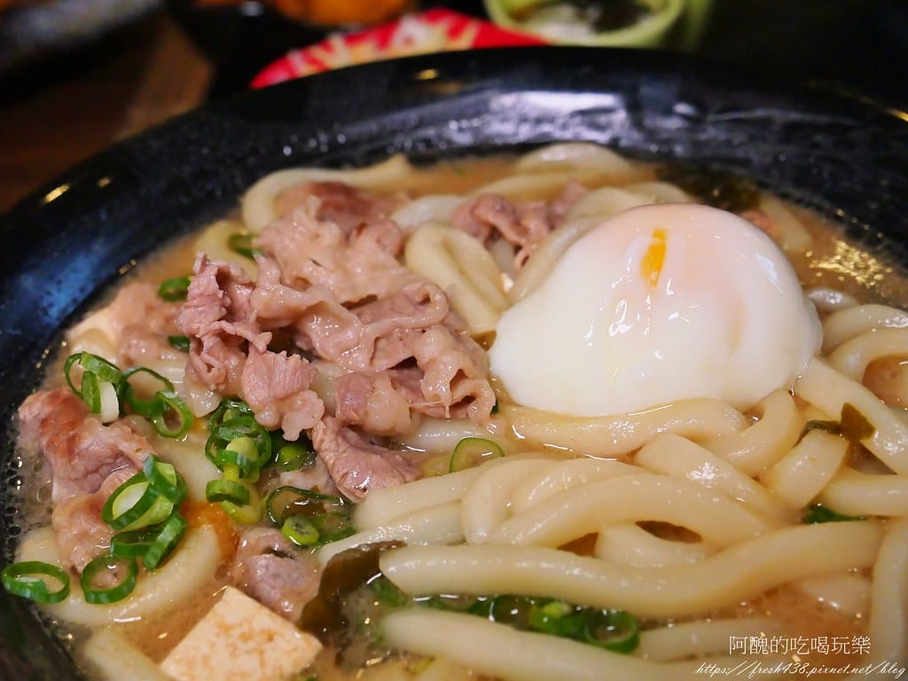 【台北美食】新丼,捷運中山站日式料理,起司牽絲到無法自拔,味噌湯、白飯、高麗菜絲免費吃到飽。 - 第35張圖 9-5