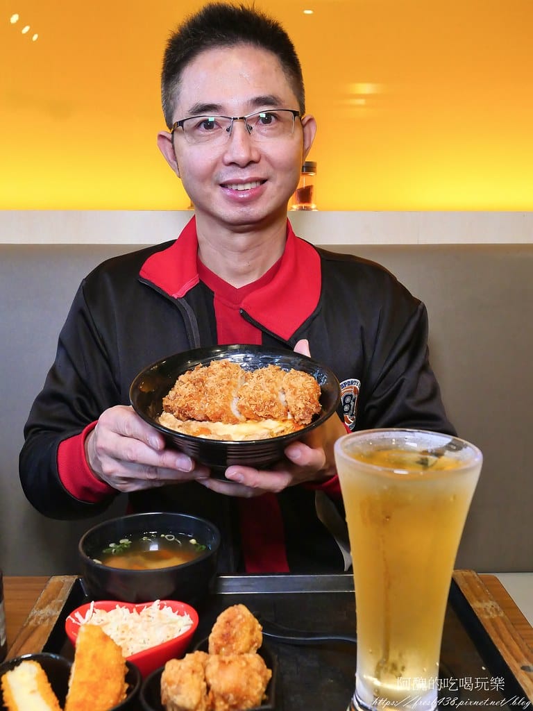 【台北美食】新丼,捷運中山站日式料理,起司牽絲到無法自拔,味噌湯、白飯、高麗菜絲免費吃到飽。 - 第41張圖 13-2 (2)