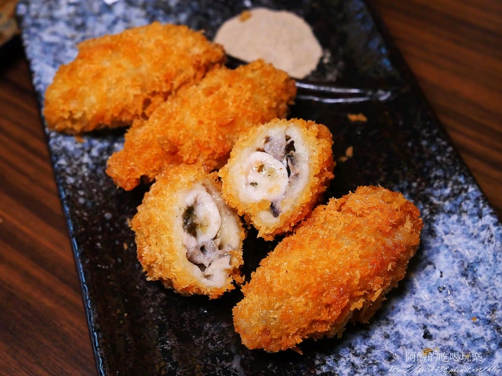 【台北美食】新丼,捷運中山站日式料理,起司牽絲到無法自拔,味噌湯、白飯、高麗菜絲免費吃到飽。 - 第56張圖 21-2