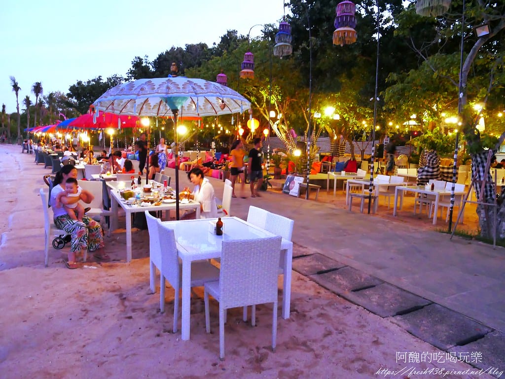 【峇里島美食】Kekeb Restaurant,知名海景餐廳,網美最愛,求婚、告白最佳餐廳。 - 第45張圖 35