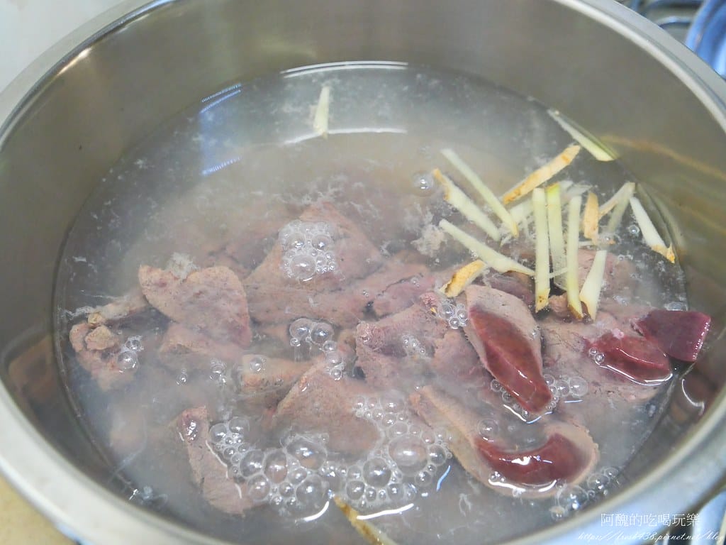 薑絲豬肝湯,這樣煮,超鮮嫩!補血就靠這一道,豬肉攤老闆娘教我的簡易煮法,保證第一次就上手。 - 第18張圖 P1016621