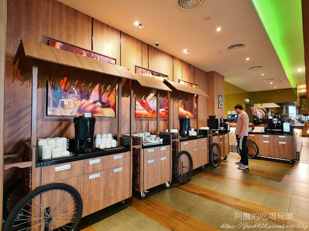 【馬來西亞住宿】ibis Kuala Lumpur City Centre-吉隆坡市中心宜必思酒店,超平價、景觀佳、泳池美,自助早餐很好吃,設有親子連通房。 - 第100張圖 81 (2)