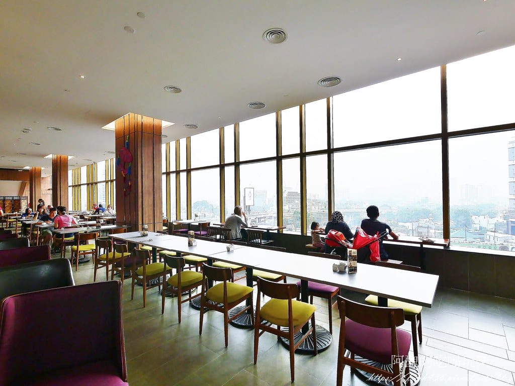 【馬來西亞住宿】ibis Kuala Lumpur City Centre-吉隆坡市中心宜必思酒店,超平價、景觀佳、泳池美,自助早餐很好吃,設有親子連通房。 - 第74張圖 57 (2)