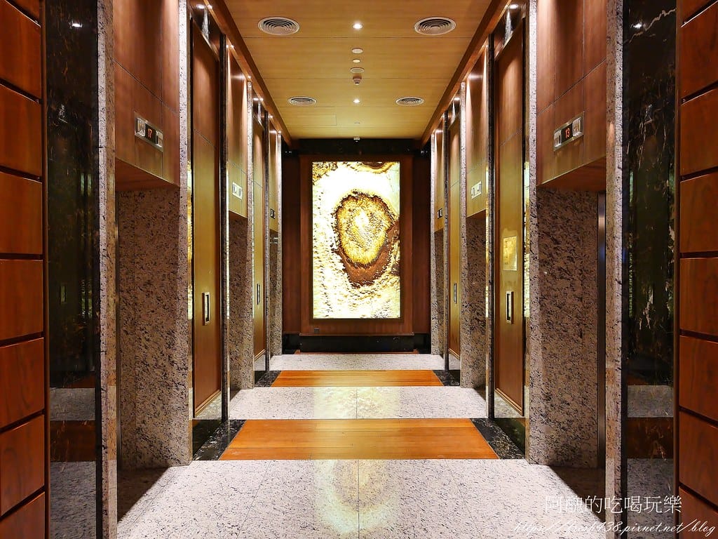 【馬來西亞住宿】ibis Kuala Lumpur City Centre-吉隆坡市中心宜必思酒店,超平價、景觀佳、泳池美,自助早餐很好吃,設有親子連通房。 - 第8張圖 01-4 (2)