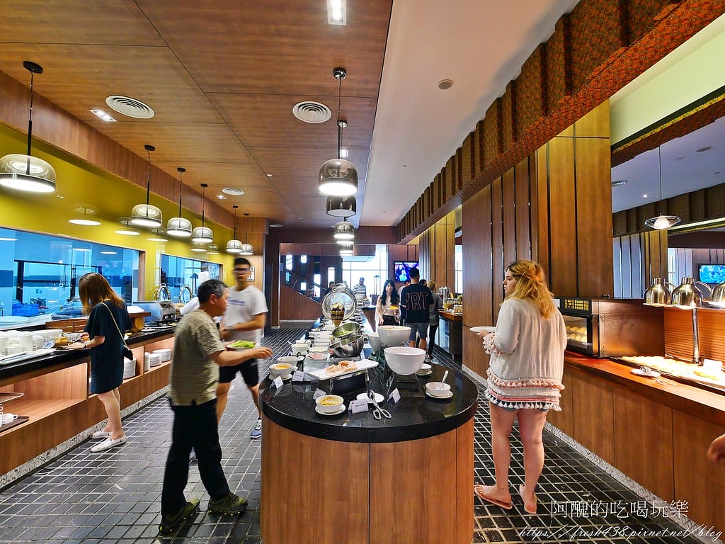 【馬來西亞住宿】ibis Kuala Lumpur City Centre-吉隆坡市中心宜必思酒店,超平價、景觀佳、泳池美,自助早餐很好吃,設有親子連通房。 - 第78張圖 61