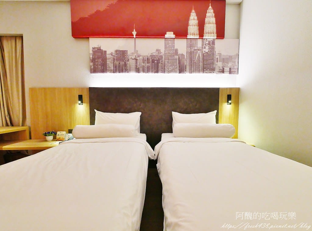 【馬來西亞住宿】ibis Kuala Lumpur City Centre-吉隆坡市中心宜必思酒店,超平價、景觀佳、泳池美,自助早餐很好吃,設有親子連通房。 - 第12張圖 4 (2)
