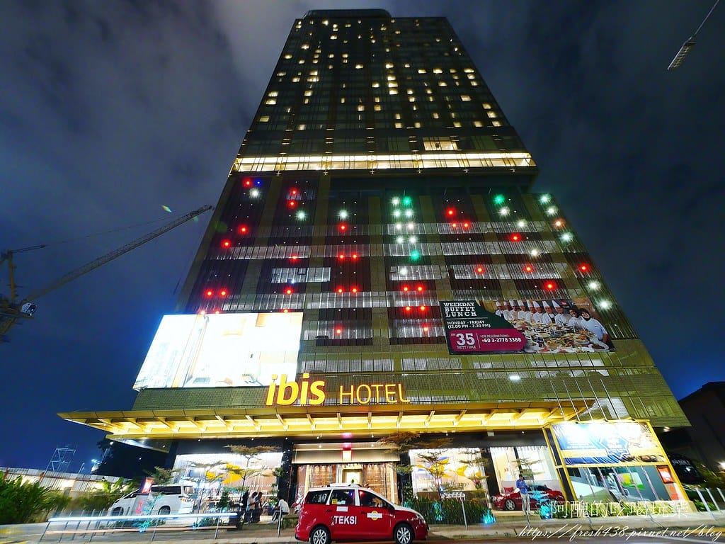 【馬來西亞住宿】ibis Kuala Lumpur City Centre-吉隆坡市中心宜必思酒店,超平價、景觀佳、泳池美,自助早餐很好吃,設有親子連通房。 - 第63張圖 47 (2)