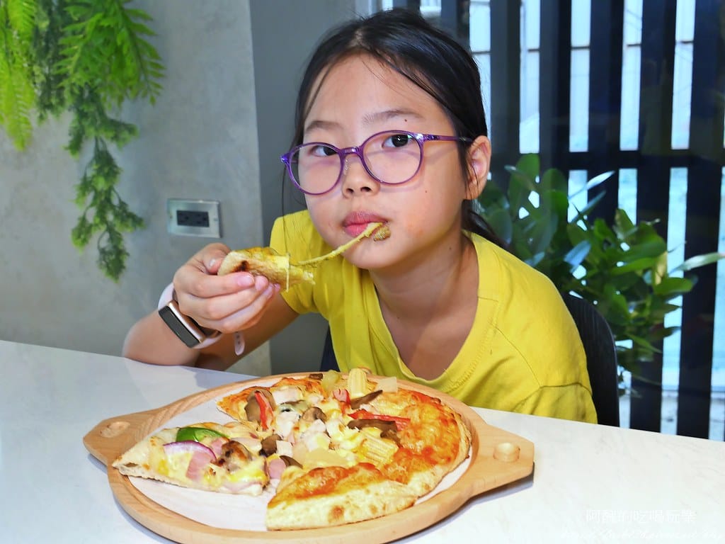 【台北美食】C Pickza,台北東區新開幕pizza店,自由搭配更美味,2分鐘快速上桌。 - 第59張圖 34-2