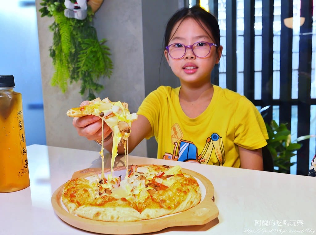 【台北美食】C Pickza,台北東區新開幕pizza店,自由搭配更美味,2分鐘快速上桌。 - 第58張圖 34