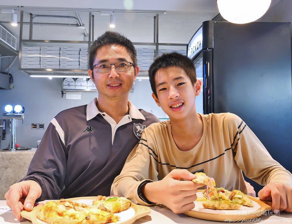 【台北美食】C Pickza,台北東區新開幕pizza店,自由搭配更美味,2分鐘快速上桌。 - 第61張圖 36