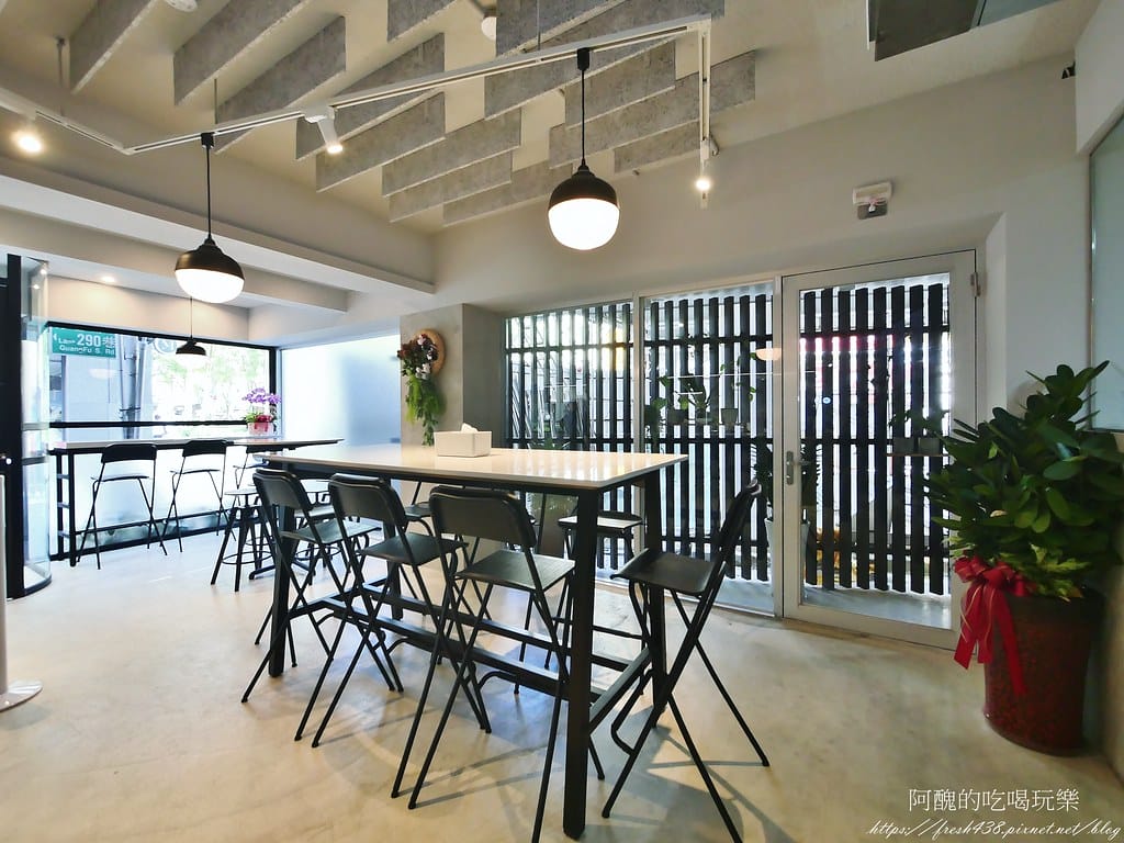 【台北美食】C Pickza,台北東區新開幕pizza店,自由搭配更美味,2分鐘快速上桌。 - 第7張圖 4
