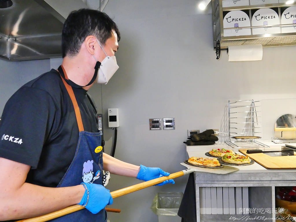 【台北美食】C Pickza,台北東區新開幕pizza店,自由搭配更美味,2分鐘快速上桌。 - 第44張圖 28