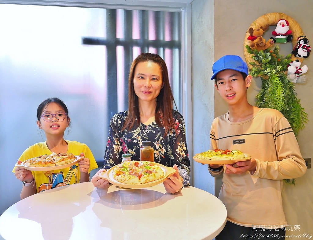 【台北美食】C Pickza,台北東區新開幕pizza店,自由搭配更美味,2分鐘快速上桌。 - 第56張圖 32