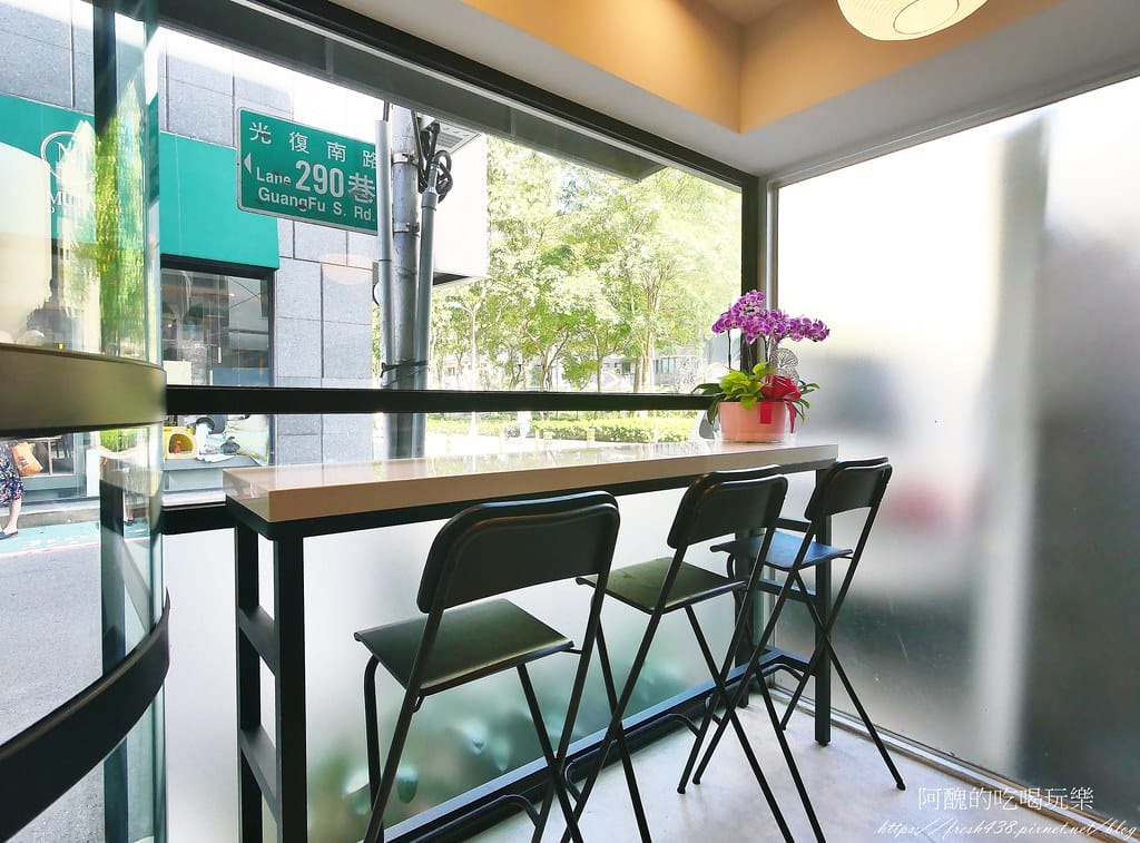 【台北美食】C Pickza,台北東區新開幕pizza店,自由搭配更美味,2分鐘快速上桌。 - 第10張圖 6