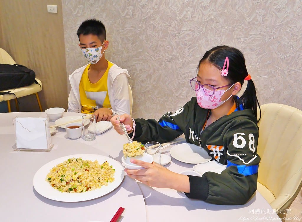 【新北美食】新濠食府會館,道地的港式飲茶,新莊婚宴會館、大宴小酌的好所在。 - 第44張圖 35