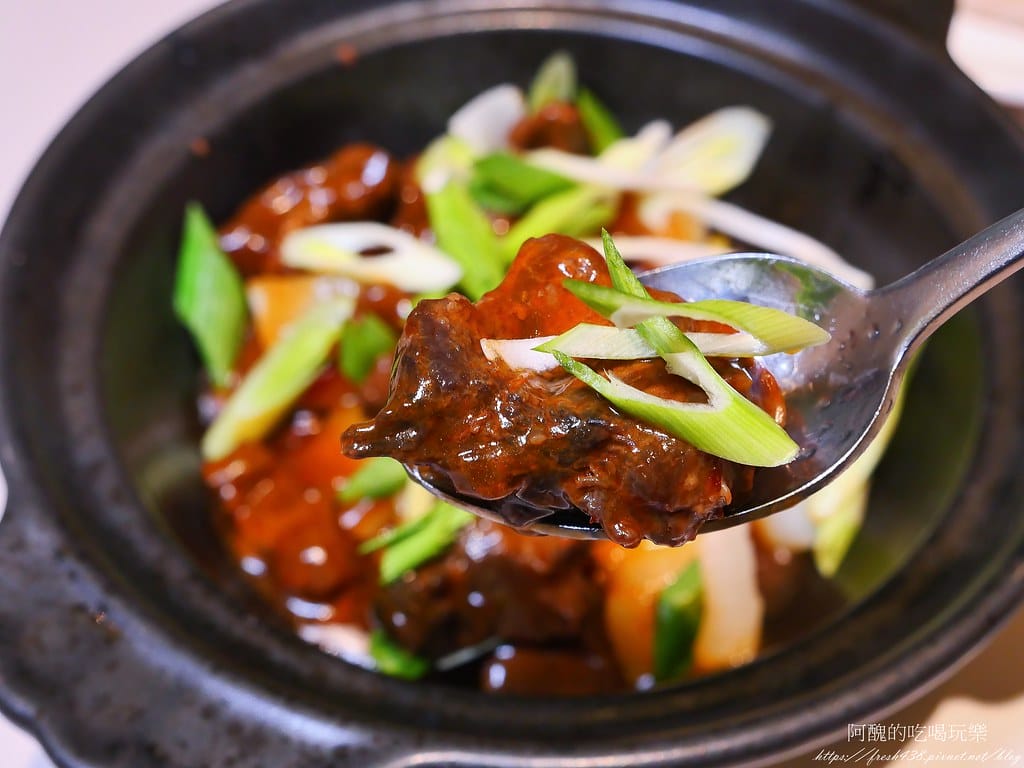 【新北美食】新濠食府會館,道地的港式飲茶,新莊婚宴會館、大宴小酌的好所在。 - 第57張圖 45