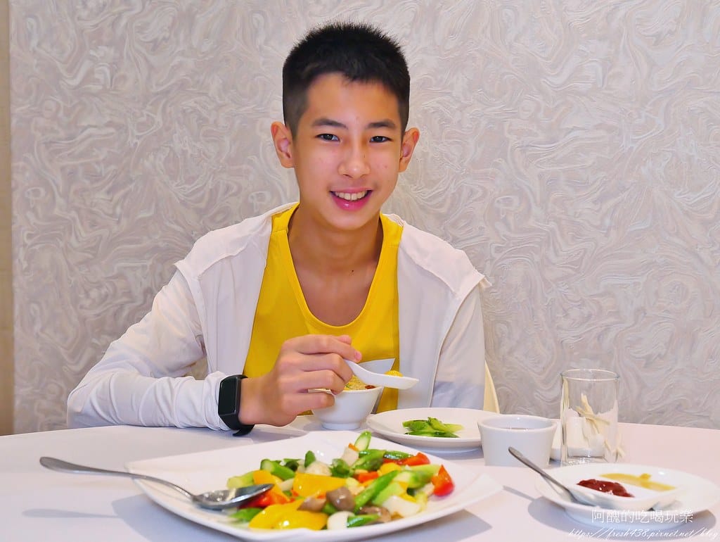 【新北美食】新濠食府會館,道地的港式飲茶,新莊婚宴會館、大宴小酌的好所在。 - 第41張圖 32-2