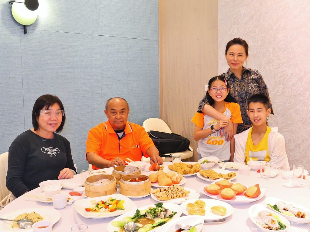 【新北美食】新濠食府會館,道地的港式飲茶,新莊婚宴會館、大宴小酌的好所在。 - 第100張圖 75