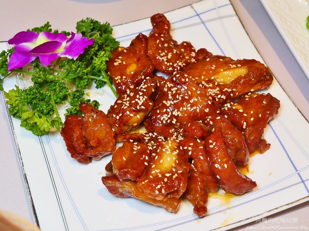 【新北美食】新濠食府會館,道地的港式飲茶,新莊婚宴會館、大宴小酌的好所在。 - 第63張圖 50