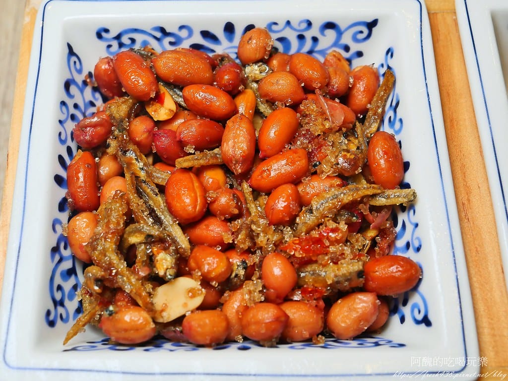 【板橋美食】饗記麵舖-板橋愛買店,平價又美味的餐點,麵、飯、水餃、港點、小菜、飲品一應俱全。 - 第26張圖 17