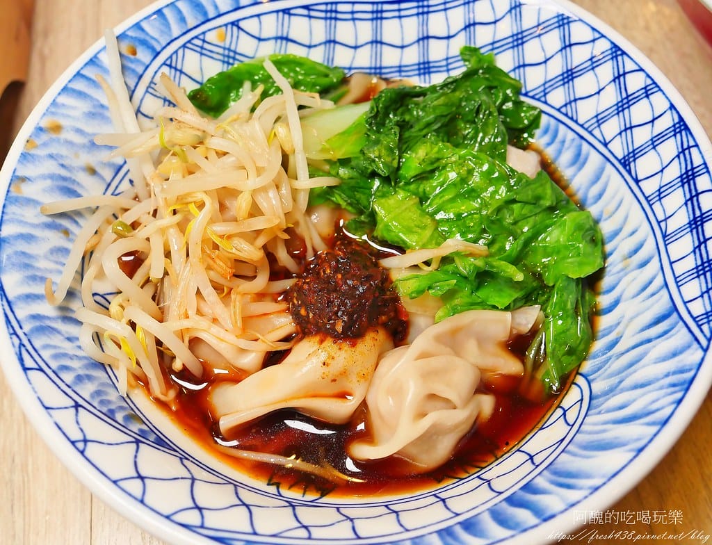 【板橋美食】饗記麵舖-板橋愛買店,平價又美味的餐點,麵、飯、水餃、港點、小菜、飲品一應俱全。 - 第30張圖 21