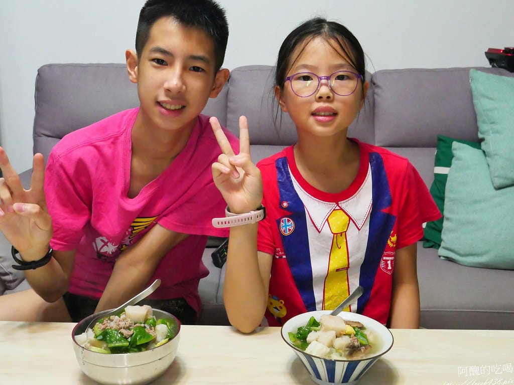 簡易版蘿蔔糕鹹湯,料多味美,一鍋到底真簡單。 - 第15張圖 P1017922