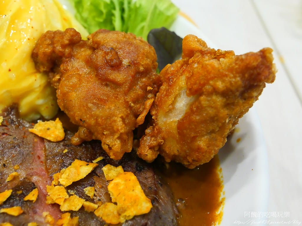 【北大美食】私嚐の吃飯-北大店,寵物友善餐廳,濃郁咖哩、華麗螺旋蛋、親切柴犬,讓您吃得好滿足,還提供寵物餐點哦! - 第54張圖 54