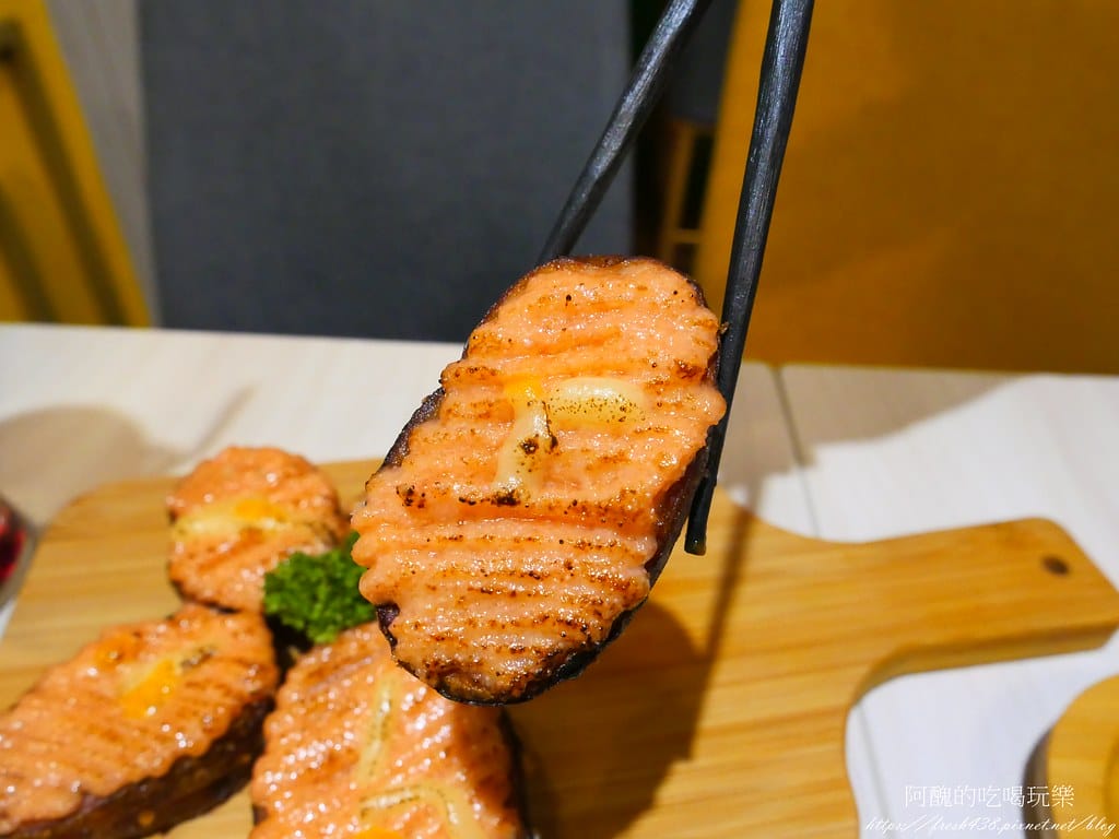 【北大美食】私嚐の吃飯-北大店,寵物友善餐廳,濃郁咖哩、華麗螺旋蛋、親切柴犬,讓您吃得好滿足,還提供寵物餐點哦! - 第66張圖 39