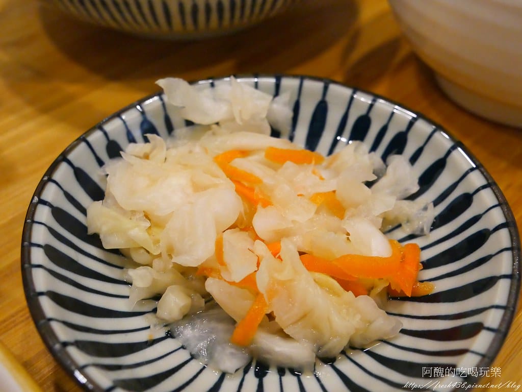 【北大美食】私嚐の吃飯-北大店,寵物友善餐廳,濃郁咖哩、華麗螺旋蛋、親切柴犬,讓您吃得好滿足,還提供寵物餐點哦! - 第47張圖 47