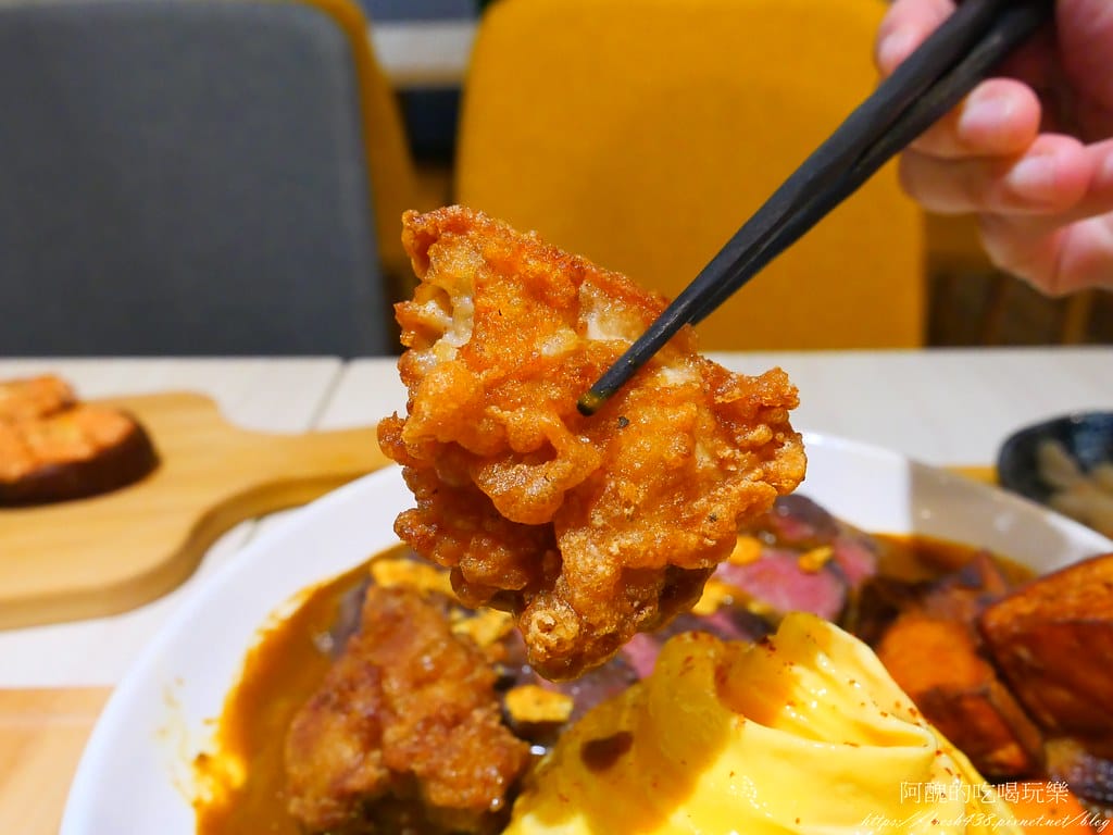 【北大美食】私嚐の吃飯-北大店,寵物友善餐廳,濃郁咖哩、華麗螺旋蛋、親切柴犬,讓您吃得好滿足,還提供寵物餐點哦! - 第55張圖 55