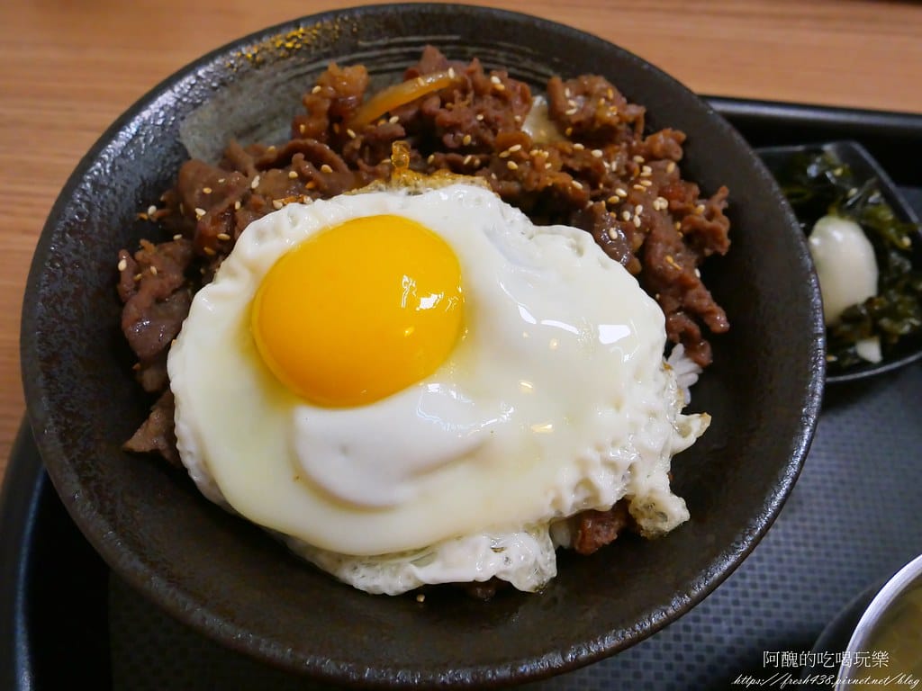 【樹林美食】咕咕圓韓式料理,韓式烤肉飯、部隊鍋一級棒,小菜多元可口,白飯、飲料內用吃到飽。 - 第39張圖 39