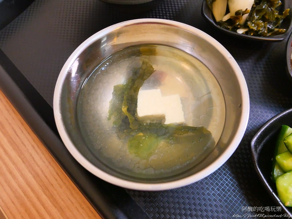 【樹林美食】咕咕圓韓式料理,韓式烤肉飯、部隊鍋一級棒,小菜多元可口,白飯、飲料內用吃到飽。 - 第43張圖 42