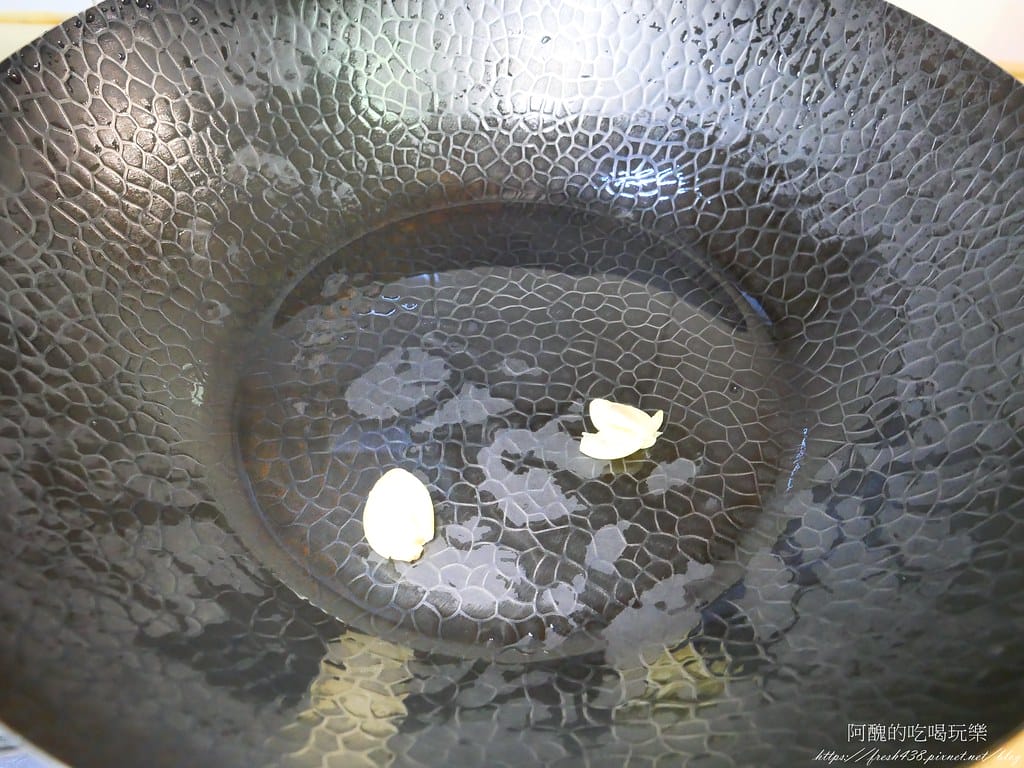 芹菜炒肉絲,原來芹菜可以抗癌、護眼、降血壓、保護肝臟、。 - 第3張圖 P1018821