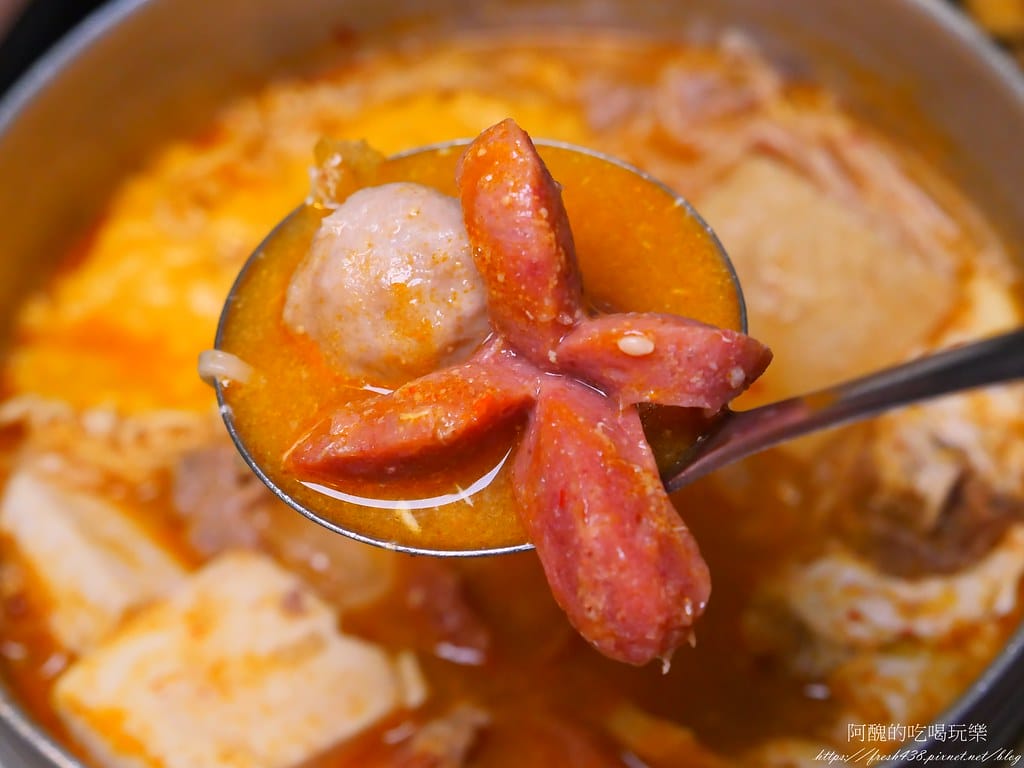 【樹林美食】咕咕圓韓式料理,韓式烤肉飯、部隊鍋一級棒,小菜多元可口,白飯、飲料內用吃到飽。 - 第26張圖 27