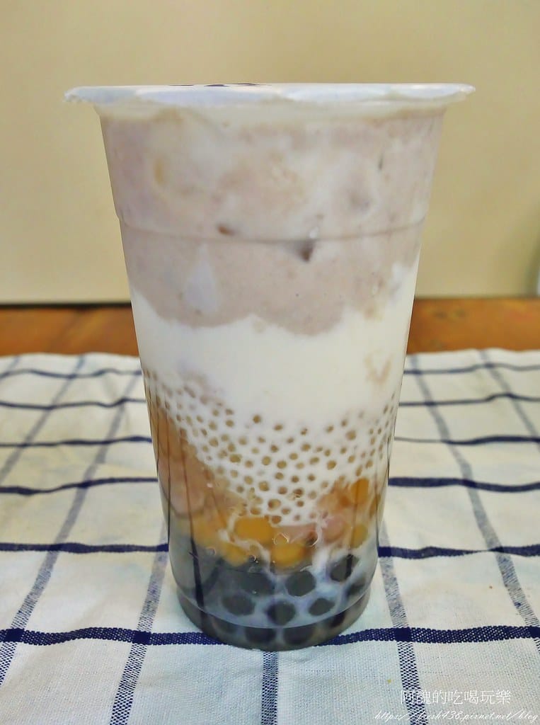 【板橋美食】淬仙-手工芋圓芋泥專賣板橋金門店,美味香醇燒仙草、手工芋圓,還有脆皮車輪餅。 - 第18張圖 11