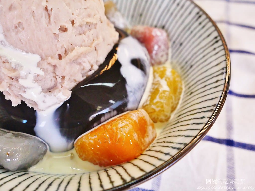 【板橋美食】淬仙-手工芋圓芋泥專賣板橋金門店,美味香醇燒仙草、手工芋圓,還有脆皮車輪餅。 - 第23張圖 16