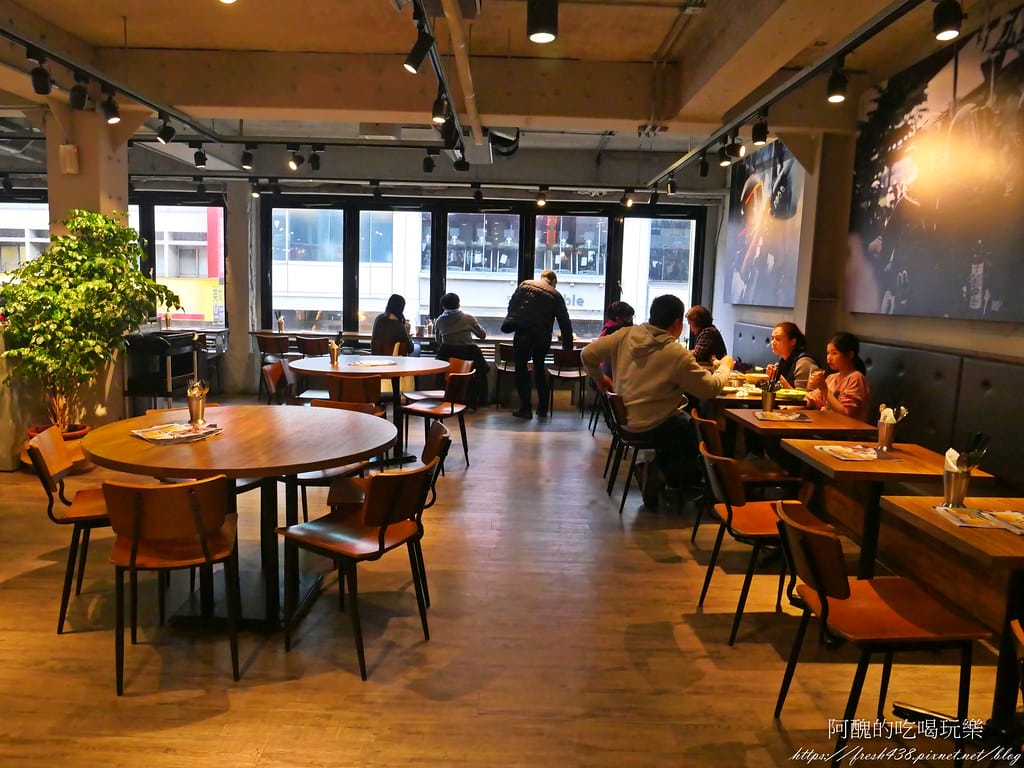 【板橋美食】茗香園冰室-板橋店,平價美味的港式茶餐廳,聚餐小酌的好去處。 - 第15張圖 13