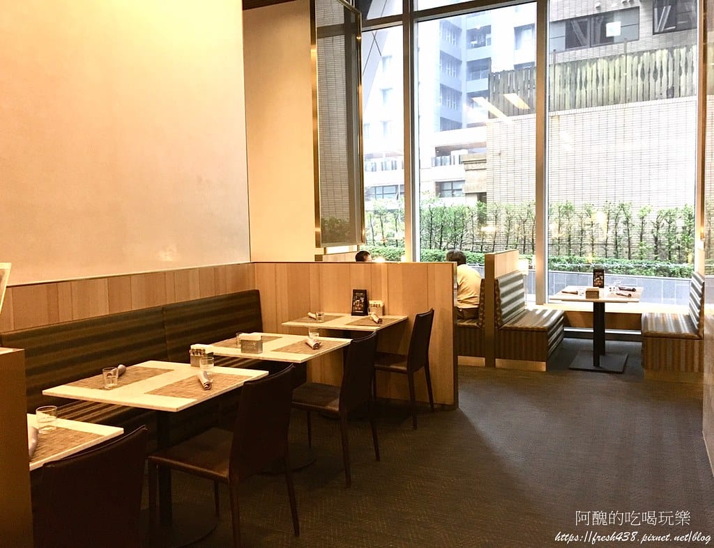 【林口美食】亞昕福朋喜來登酒店-宜客樂西餐廳,半自助百匯吃到飽,主餐可打包,食材超豐盛! - 第8張圖 5