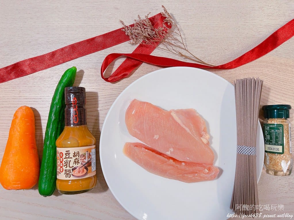 台灣搵醬-胡麻豆乳醬、海鮮五味醬,完成呈現雞絲蕎麥涼麵、蔥蛋中卷,家家必備的沾醬!! - 第9張圖 8