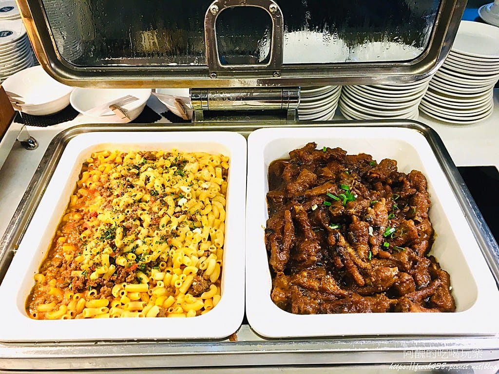 【林口美食】亞昕福朋喜來登酒店-宜客樂西餐廳,半自助百匯吃到飽,主餐可打包,食材超豐盛! - 第36張圖 29